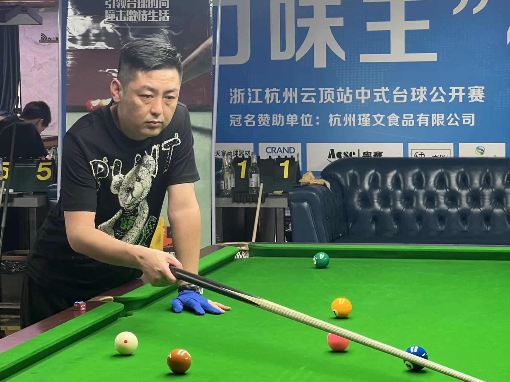 越南复仇10人泰国队 亚细安足球赛第三次封王.